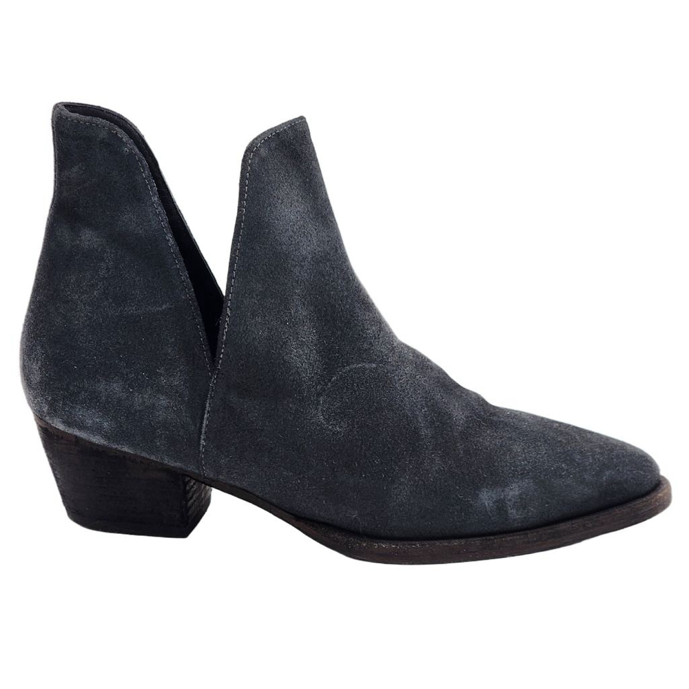 FREE PEOPLE Charm Double V‎ Suede Ankle Boots & Booties Size 37.5 7.5 Navy Blue